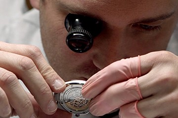 佛山江诗丹顿石英表为什么突然不走了