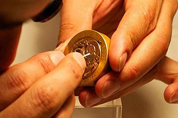 为什么佛山江诗丹顿越走越快